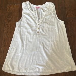 Lilly Pulitzer smocked neck henley style tank, white, Large.